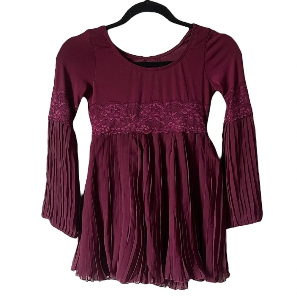 Weissman Pleated Poet Sleeve Dress